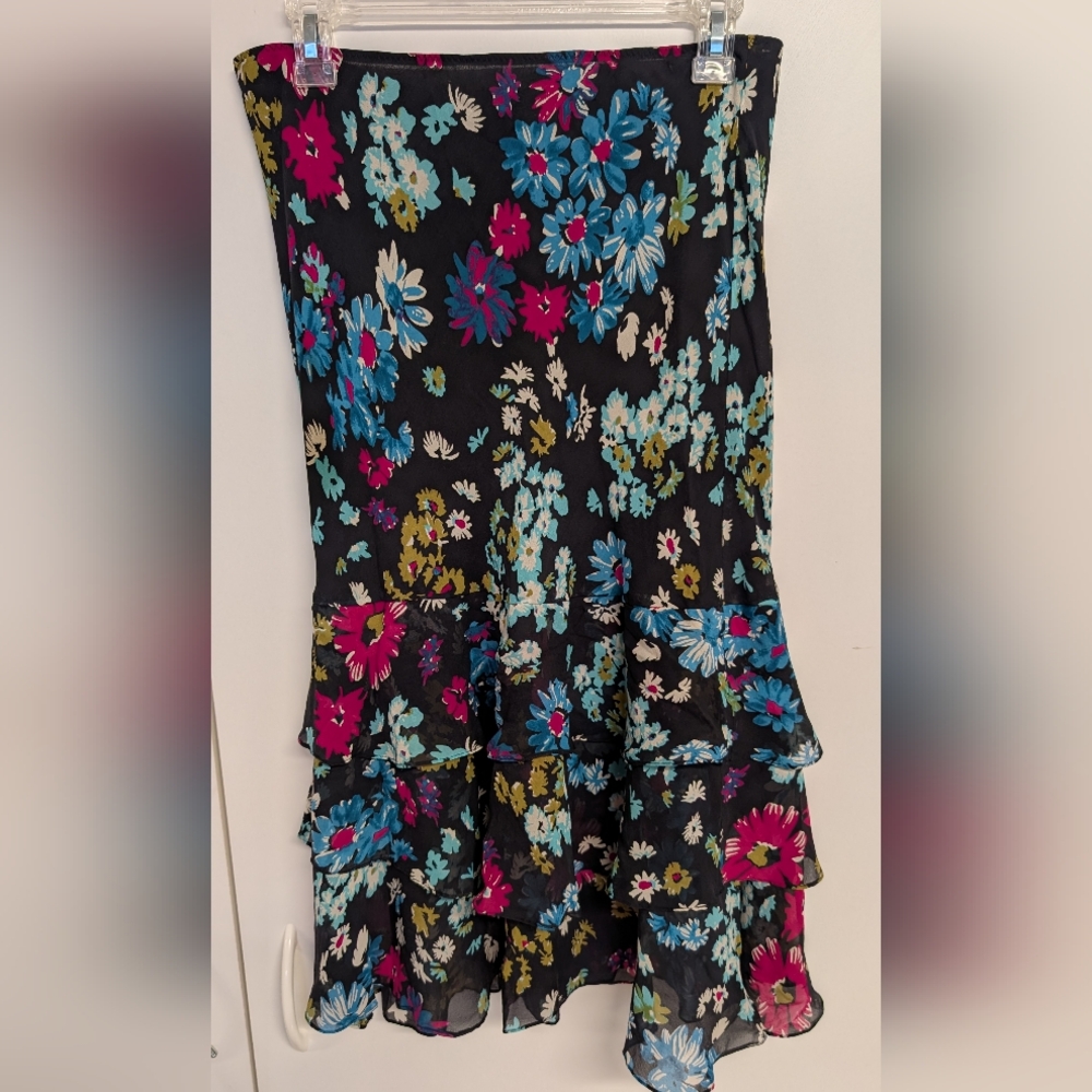 Ladies flowered skirt